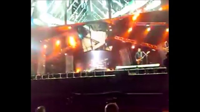 Muse - City of Delusion, Isle of Wight Festival, 06/09/2007