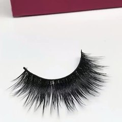 false eyelashes