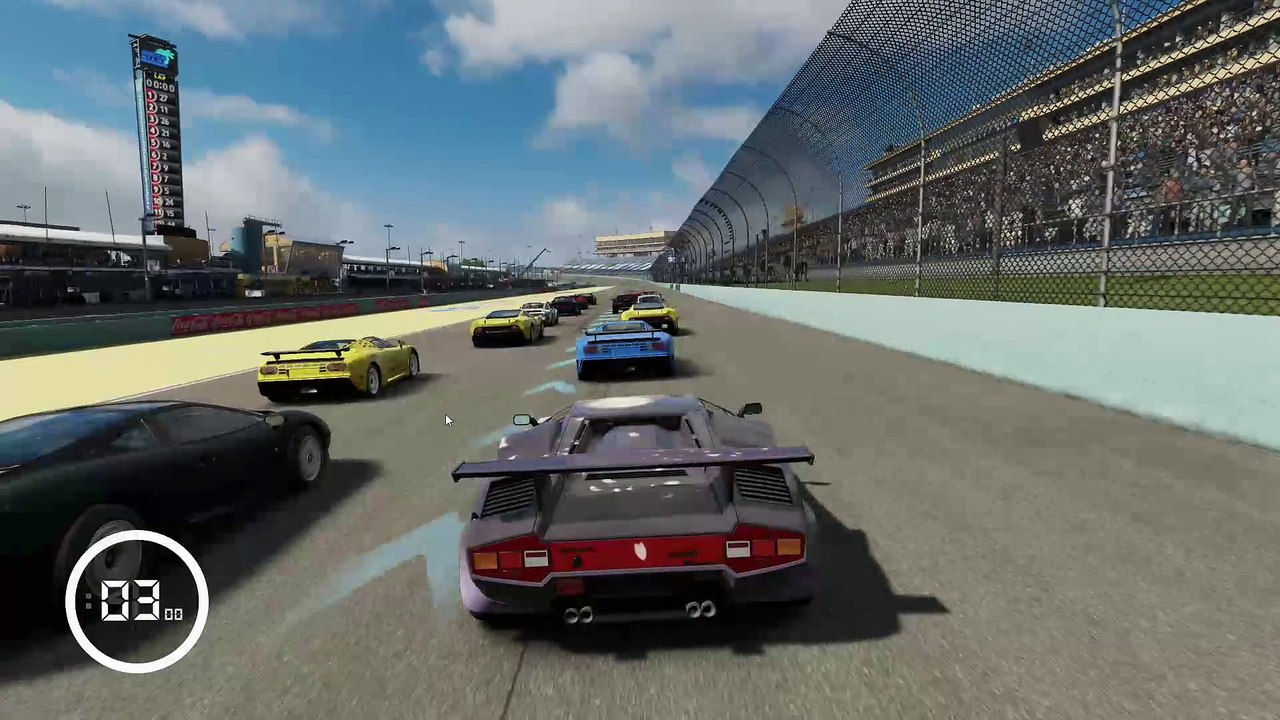 froza 7 racing in a lamborghini