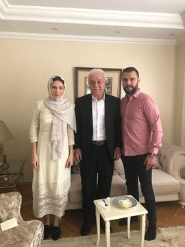 Nihat Hatipoğlu, İmam Nikahını Kıydığı Alişan ile Buse Varol'a Tavsiyelerde Bulundu