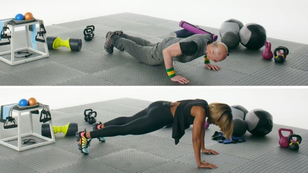 60 People Try to Do a Push-up