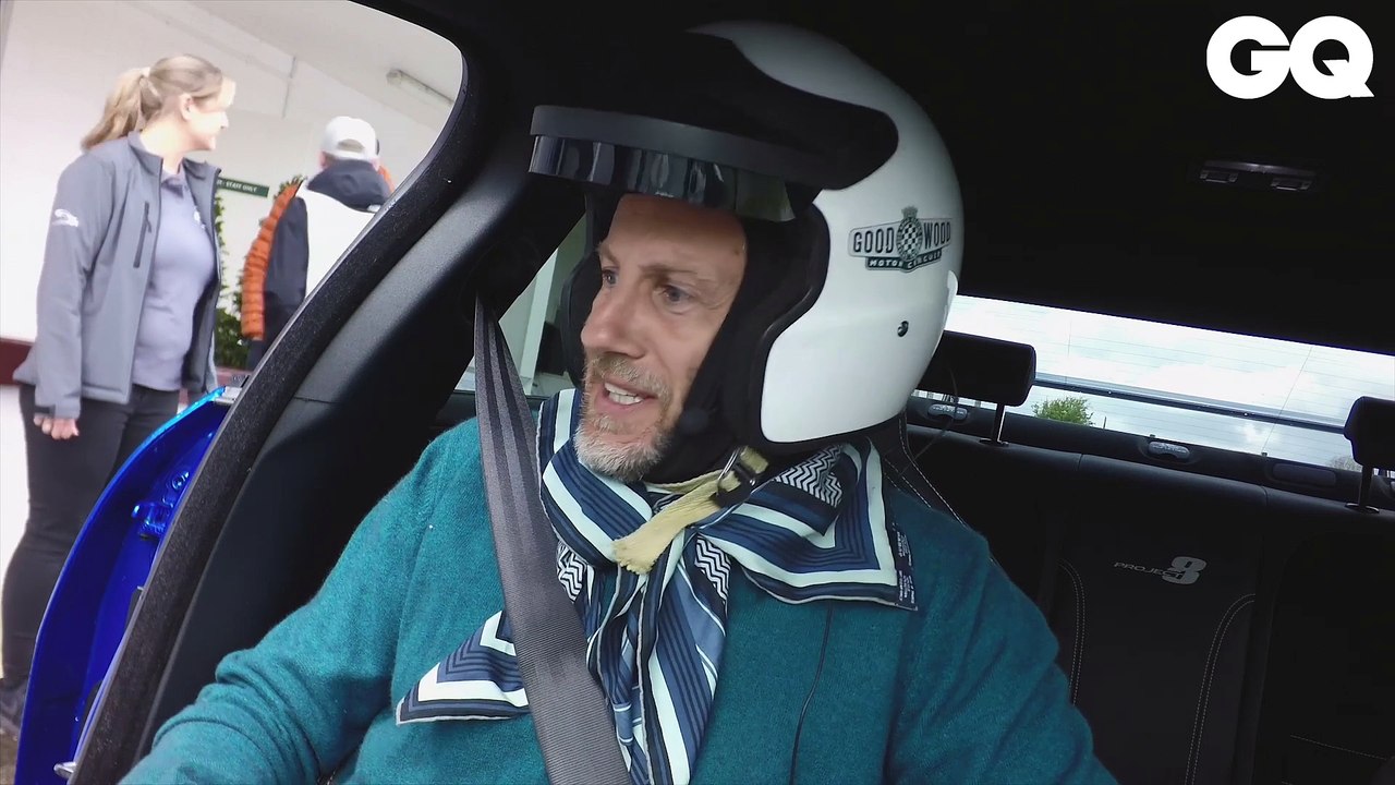 Au volant de la  Jaguar XE Project 8
