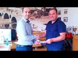 Komuna e Gjakovës nënshkruan dy memorandume bashkëpunimi për arsimimin e komunitetit pakicë - Lajme