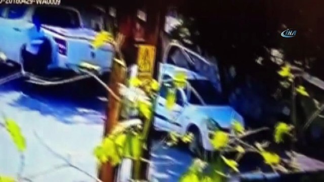 Oto hırsızları kamerada...Hırsızlık zanlısından ilginç tepki:'İyi çek, yakışıklı mıyım'