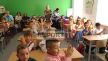 Report TV - Viti i ri shkollor,33 mijë nxënës ulen për herë të parë në banka