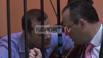 Report Tv - Gjyqi ndaj Frrokut,dorëhiqen 3 gjyqtarët:E kemi gjykuar një herë