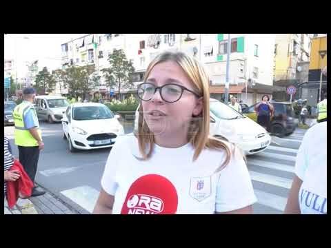 Ora News – Nisja e vitit të ri shkollor, trafik i rënduar në Tiranë