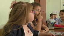 Në shkollë si të tjerët - Top Channel Albania - News - Lajme