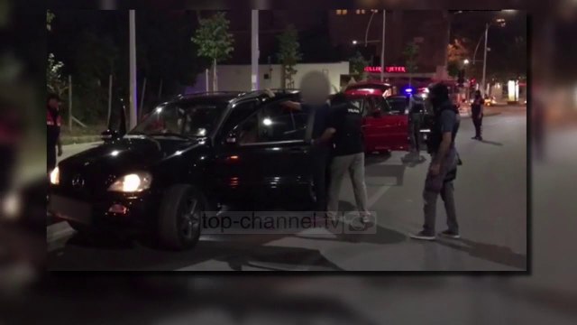 Vjeshtë 2017 , sekuestrohen vila, makina e njësi tregtare - Top Channel Albania - News - Lajme