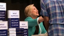 Autobiografia e Hillary Clinton ka nga pak për të gjithë  - Top Channel Albania - News - Lajme