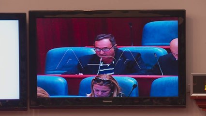 Паузи, реплики и контра реплики во Собранието