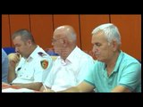 Ora News – Xhafaj firmos urdhrin për nisjen e Vettingut në Polici, Gardë, SHÇBA