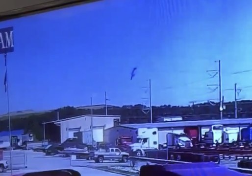 Military Aircraft Nose Dives Into Horizon and Explodes Outside Savannah Airport