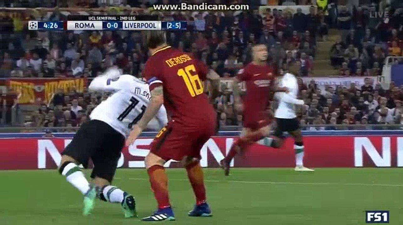 De  Rossi  Horror  Faul  HD   AS Roma 0 - 0	 Liverpool  02-05-2018
