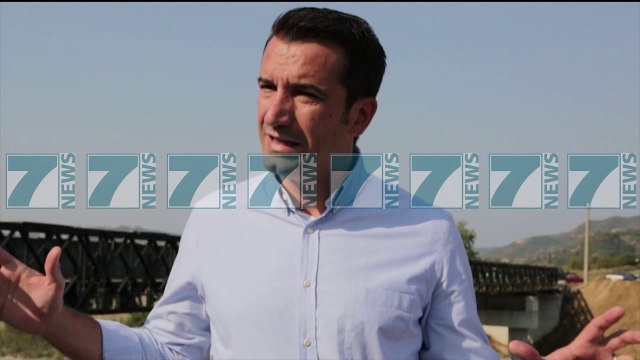 ERION VELIAJ INAUGURON PERFUNDIMIN E URES SE MENIKUT NE FSHATIN NDROQ - News, Lajme - Kanali 7