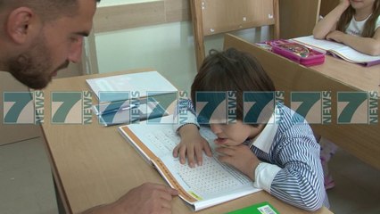 MUNGOJNE MESUESIT NDIHMES PER FEMIJET ME SINDROMEN DOWN - News, Lajme - Kanali 7