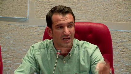 Tirana po "zhduk" qeset - Top Channel Albania - News - Lajme