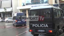 Report TV - Sulmi ndaj policisë në Elbasan aksion i madh nga forcat speciale