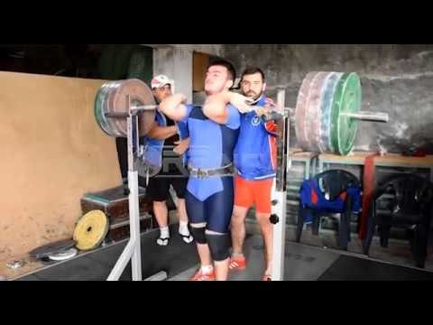 Ora News - Kuqezinjtë për medalje, Daniel Godelli dhe Kristi Ramadani stërviten për eventin