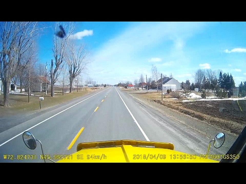 Reckless Driver Nearly Causes Head-On Collision