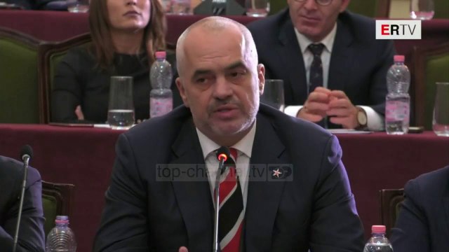 Mazhoranca tërheq mbetjet - Top Channel Albania - News - Lajme