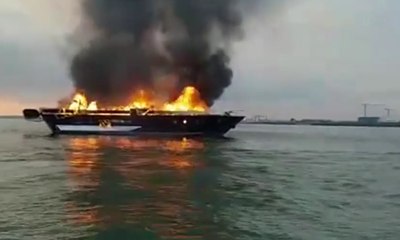 Kapal Terbakar di Kepulauan Riau