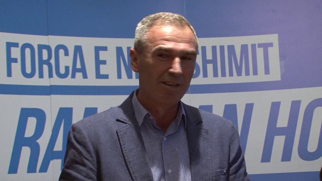 PDK shpalos programin qeverisës për Gjakovën para banorëve të lagjes Brekoc - Lajme