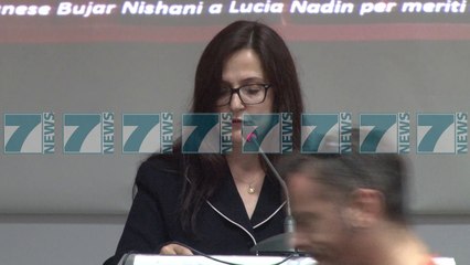 LUCIA NADIN MERR ÇMIMIN “HONORIS CAUSA” - News, Lajme - Kanali 8