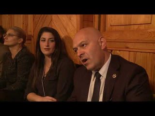 Ardian Gjini takohet me banorët e fshatrave Brovinë, Shishman e Ponoshec - Lajme