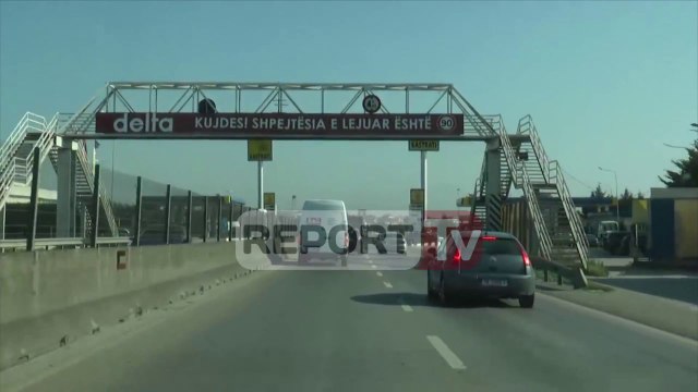 Report TV - Ndërtimet pa leje,nis aksioni për 'spastrimin' e rrugëve kombëtare