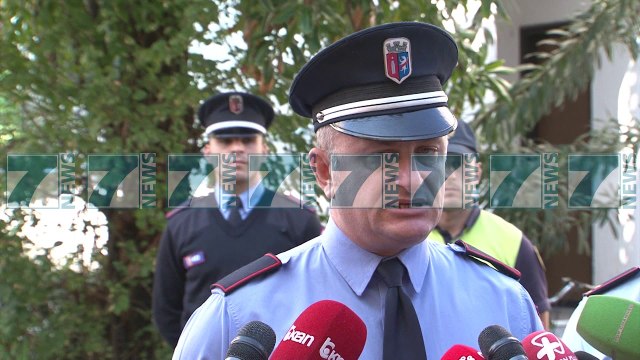 AKSION KUNDER MAKINAVE TE BRAKTISURA RRUGEVE TE TIRANES - News, Lajme - Kanali 11