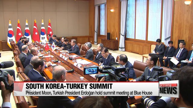 President Moon, Turkish President Erdogan hold summit meeting at Blue House