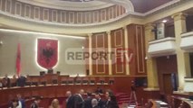 Report TV - Çfarë po ndodh në Kuvend pas  ndërprerjes së seancës