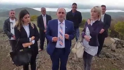 Fazli Hoxha viziton Suken e Cermjanit - Lajme