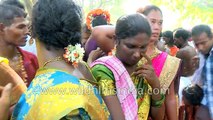 Indian transgenders get widowed break their bangles - Koovagam festival