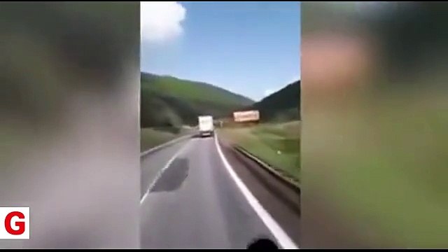 Cumhurbaşkanı Erdoğan'ı beğenmeyenlere Avrupa'yı göstererek ders veren TIR şoförü