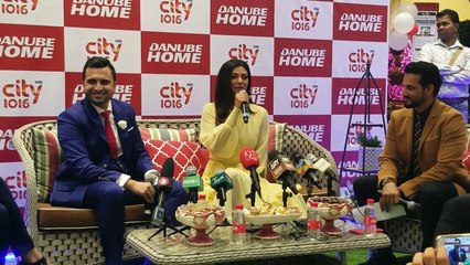 Sushmita Sen recites verses of Quran