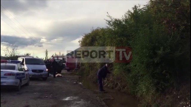 Report TV - Lezhë, shkëmbi bie mbi makinë tre të vdekur, dy ishin vëllezër