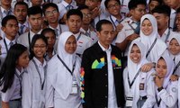 Ketika Presiden Jokowi Pamer Jaket Asian Games...