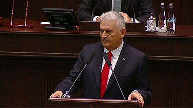 Başbakan Yıldırım: 'AK Parti teşkilatları muazzam bir heyecanla Haziran seçimlerine giriyor, şu ana kadar 7 bin 329 aday adayı başvuru yaptı, bu bir rekordur, 5 bin 997 erkek, 1332 kadın, 498 engelli, 486 genç kardeşimiz başvuruda bulundu'