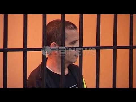 Ora News - ‘Furtunë’ në Peqin, pezullohen 12 zyrtarë pas dhunës ndaj të dënuarit