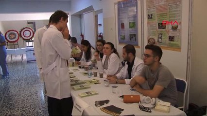 İzmir Gençlerdeki Teknoloji Bağımlılığına Dikkat Çekildi