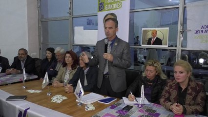 Edmond Dushi takohet me banorët e fshatit Gërqinë - Lajme