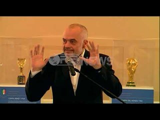 Ora News – Rama në Shkodër: Le të fitojë më i miri, por fitorja Shqipërisë ju sjell fat!