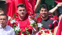 Avrupa şampiyonu Rıza Kayaalp, Ankara'ya geldi