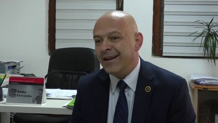 Ardian Gjini viziton KRM ''Çabrati'' dhe Brigadën e Zjarrëfikësve - Lajme