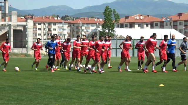 Sait Karafırtınalar: 'Denizlispor maçını hazırlık maçı olarak görüyoruz'