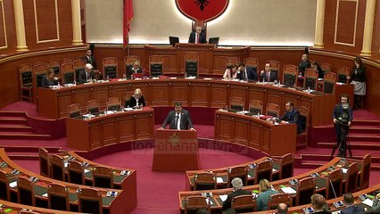 "Kaubojsi" rryshfet për tendera - Top Channel Albania - News - Lajme