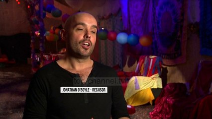 Muzikali “Flokët” i përshtatet epokës së Trump - Top Channel Albania - News - Lajme