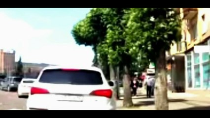 IDIOT AUDI DRIVERS,  AUDI CRASH_FAILS _ BEST OF 2017